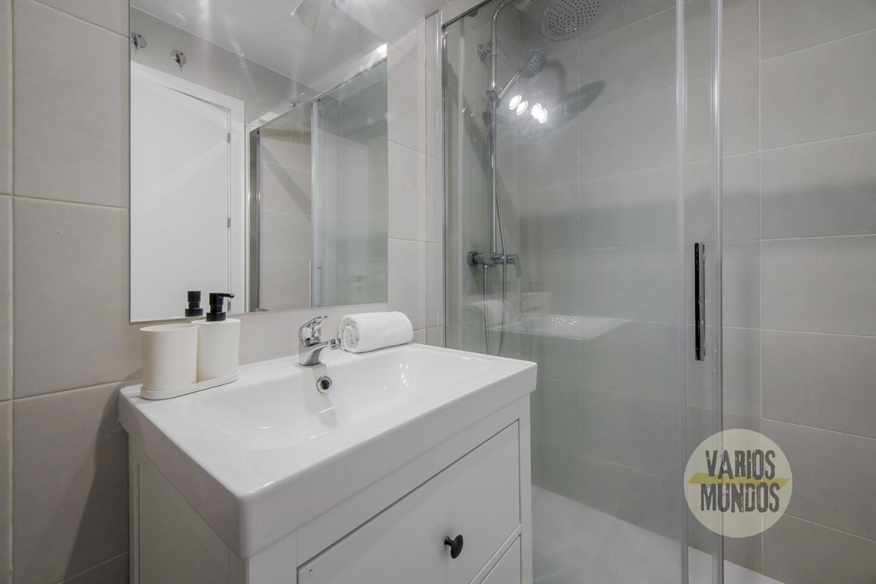 Cool Apt Para 9Pax En Plena Plaza De Chueca Мадрид Екстер'єр фото